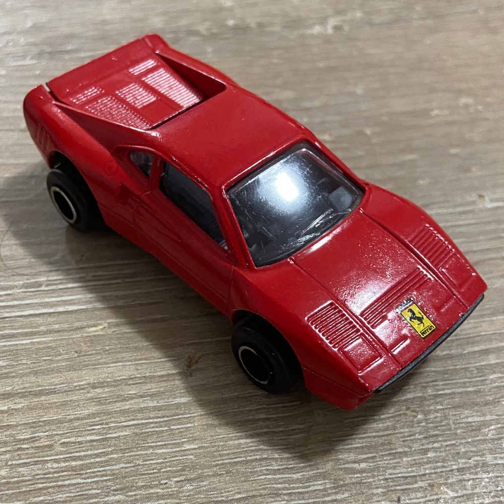 Vintage Majorette Ferrari GTO Red France No 211 1/56 Opening Back Hatch Diecast